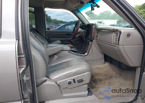 2005 GMC Yukon Xl 1500 Denali из США, поврежденный, VIN 1GKFK66U15J131767